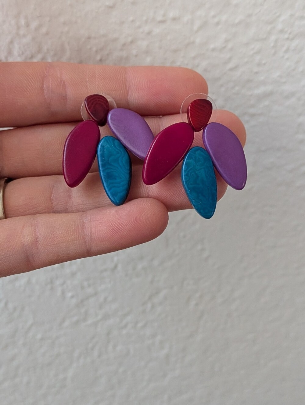 Retro 80's Tear Drop Seed Bead Earrings Purple Blue Pink